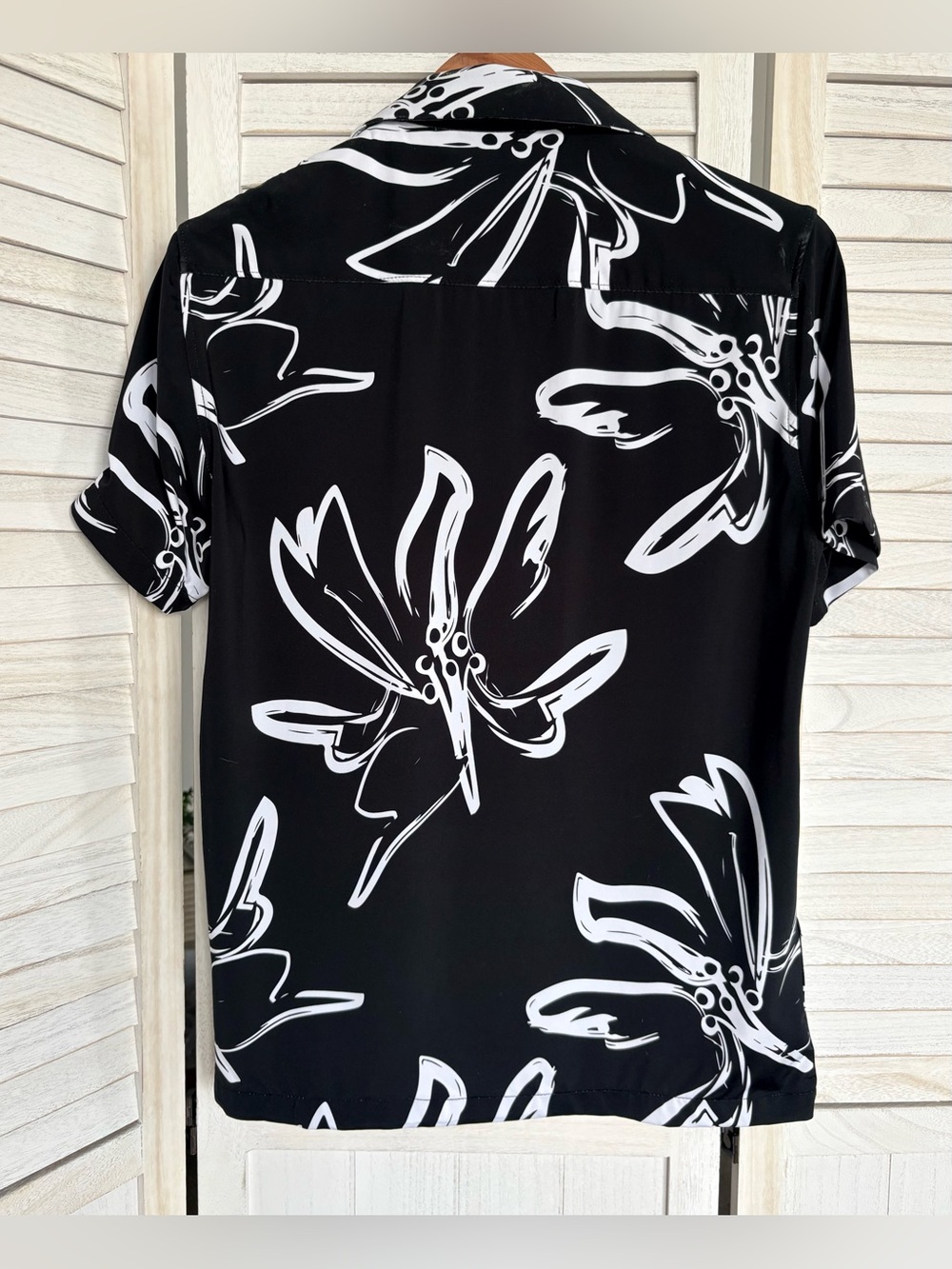 NWT Porter & Ash Kinetic Stretch Camp Shirt Black White Floral Men’s M - Picture 2 of 13